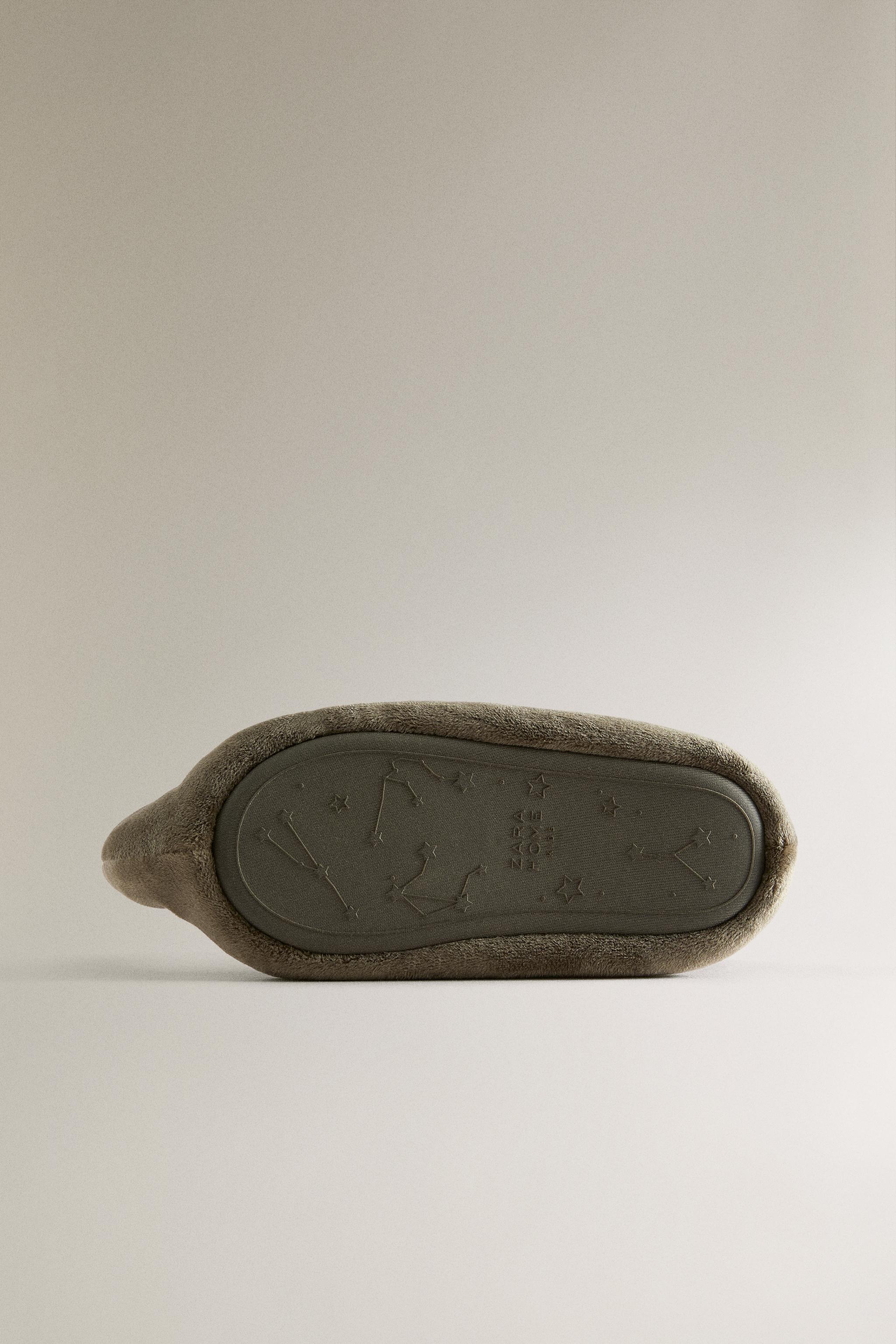 CHILDREN'S CHRISTMAS ELF SLIPPERS